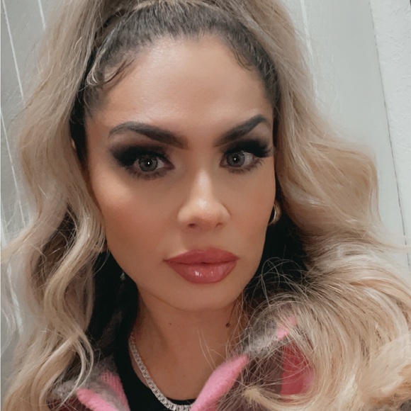 Meet your Posher, Arica - Picture 1 of 1